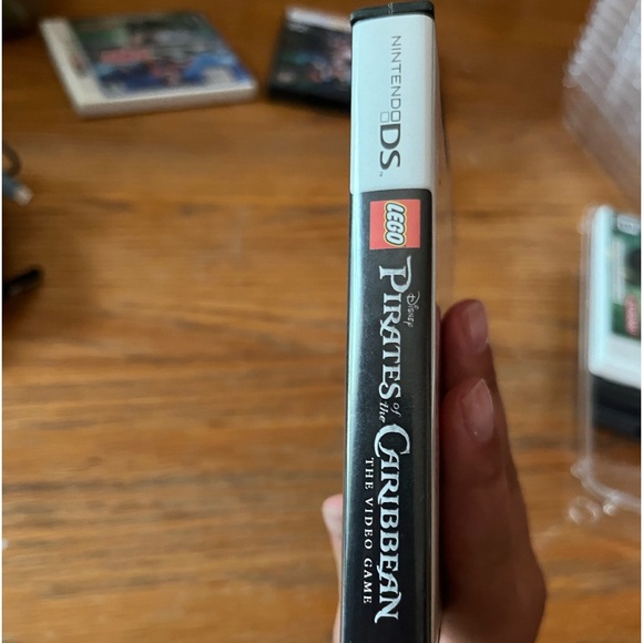 PIRETES OF THE CARRIBEAN NINTENDO DS GAME!!! great condition great game - Picture 2 of 3